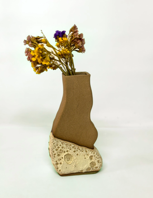Magma Vase