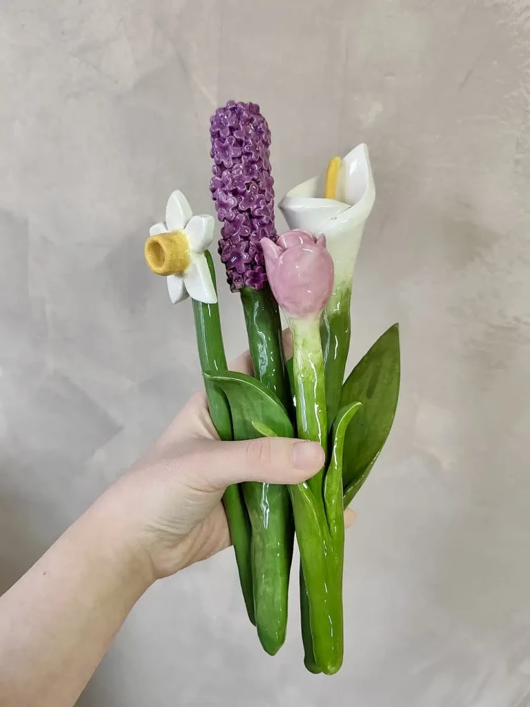 28260972-1c04-4cf4-822b-adefba9219f0