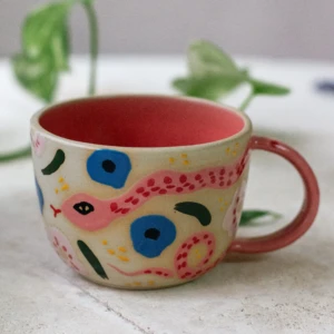 Pink Serpent Mug 340 ml